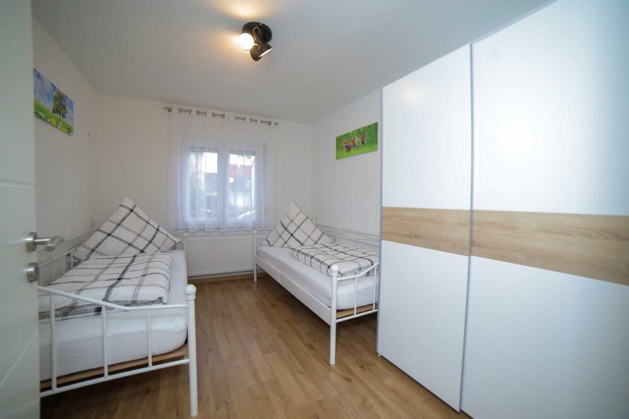 Apartment Claudia Sinsheim Eksteriør billede