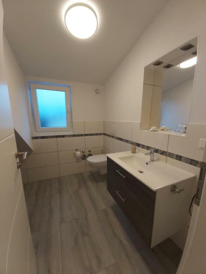 Apartment Claudia Sinsheim Eksteriør billede