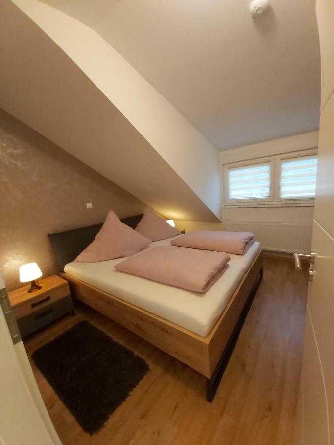 Apartment Claudia Sinsheim Eksteriør billede