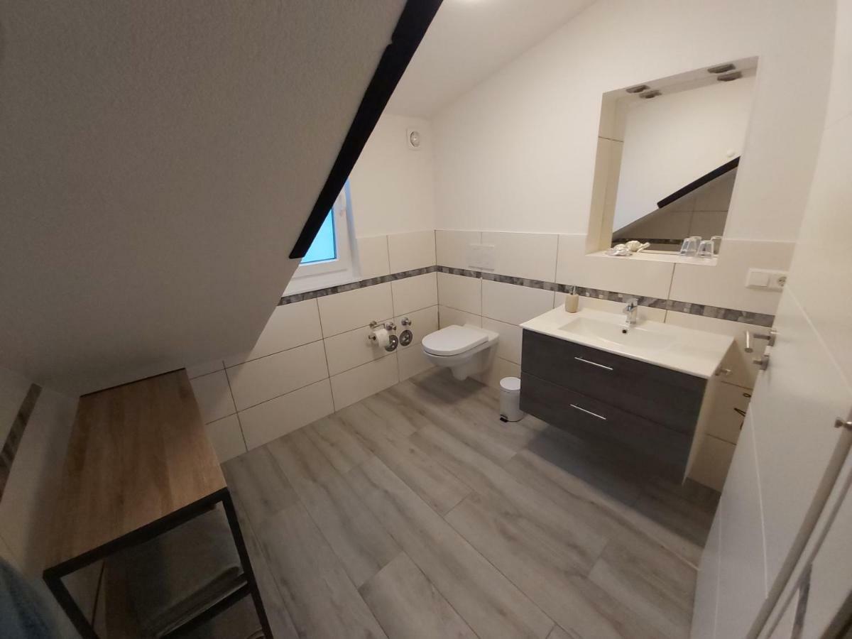 Apartment Claudia Sinsheim Eksteriør billede